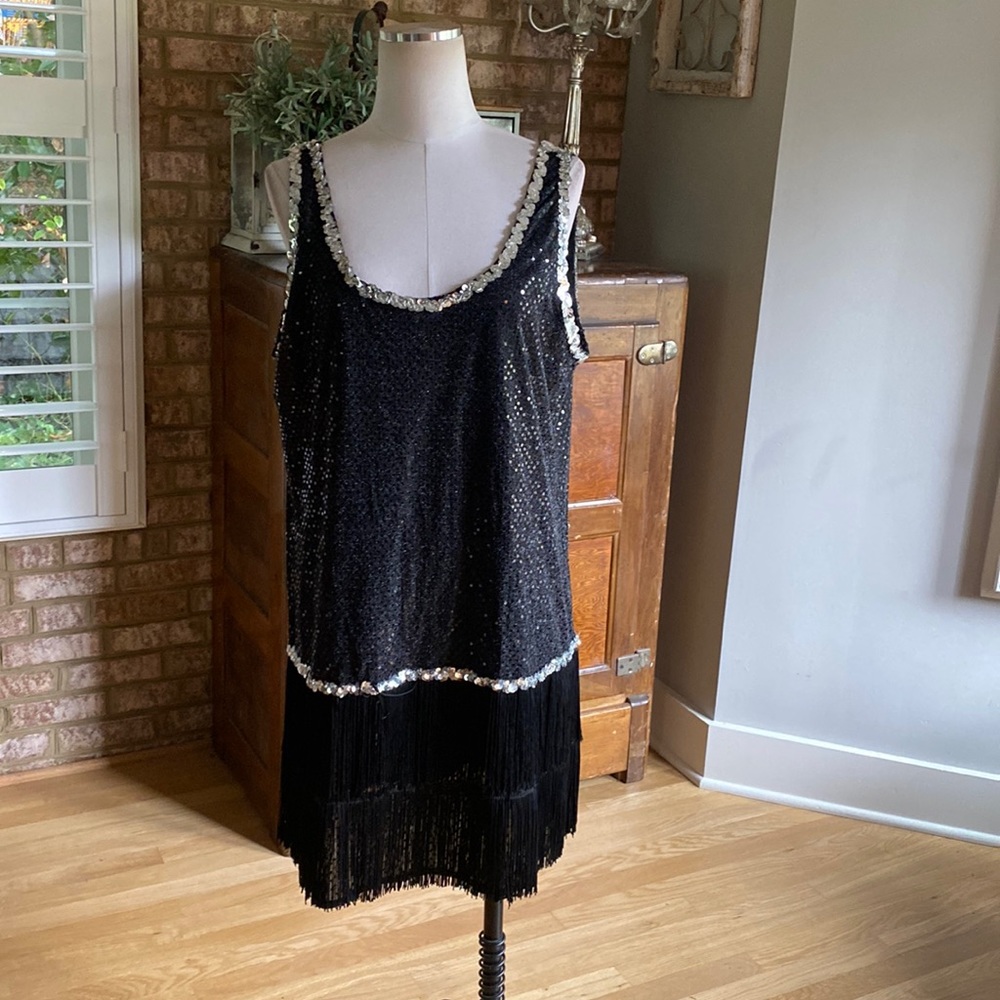 FUN COSTUMES BLACK SEQUIN FLAPPER DRESS 1 X EXCELLENT